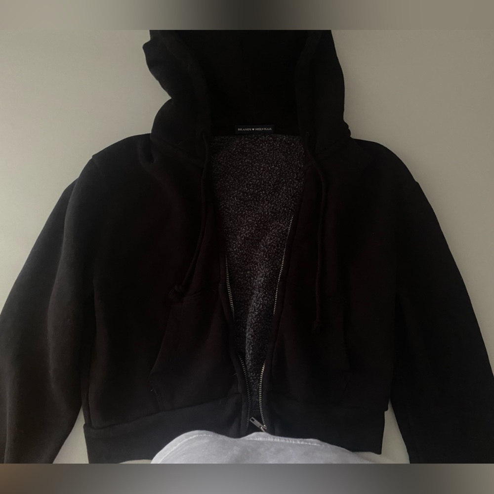brandy melville zip up hoodie cropped with strings